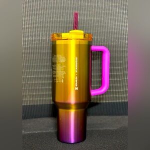 Sunset Gradient Starbucks x Stanley Quencher (40 oz)
